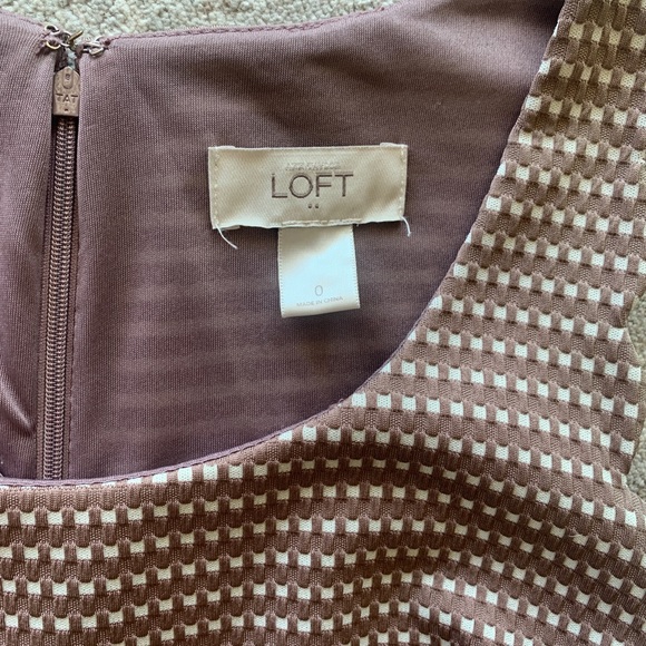 ann taylor loft size 0 scalloped sleeve dress mauve pink - Picture 2 of 4